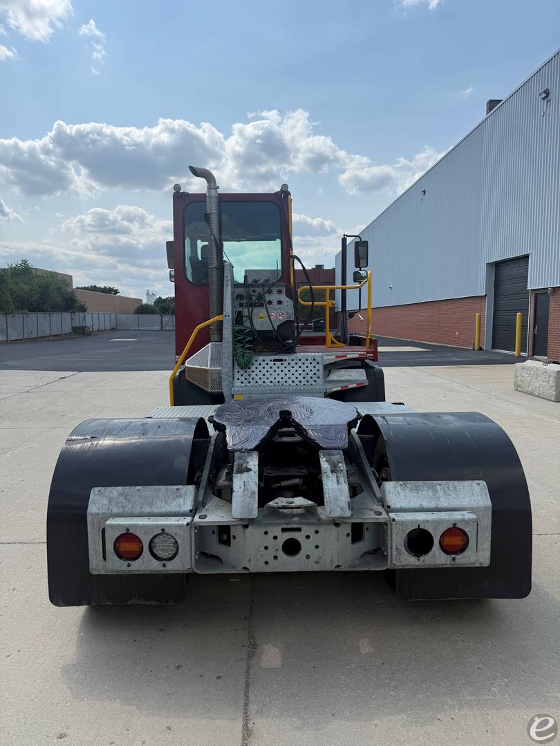2024 Terberg YT223
