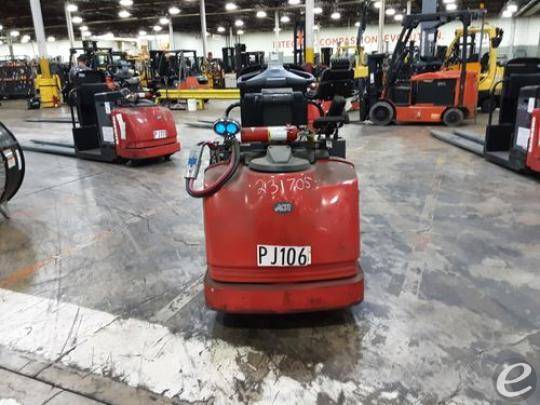 2015 Raymond 8510