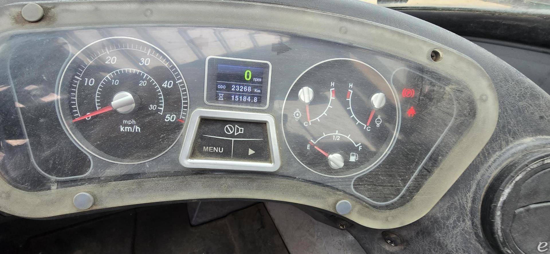 2013 Hyundai 110D-7E