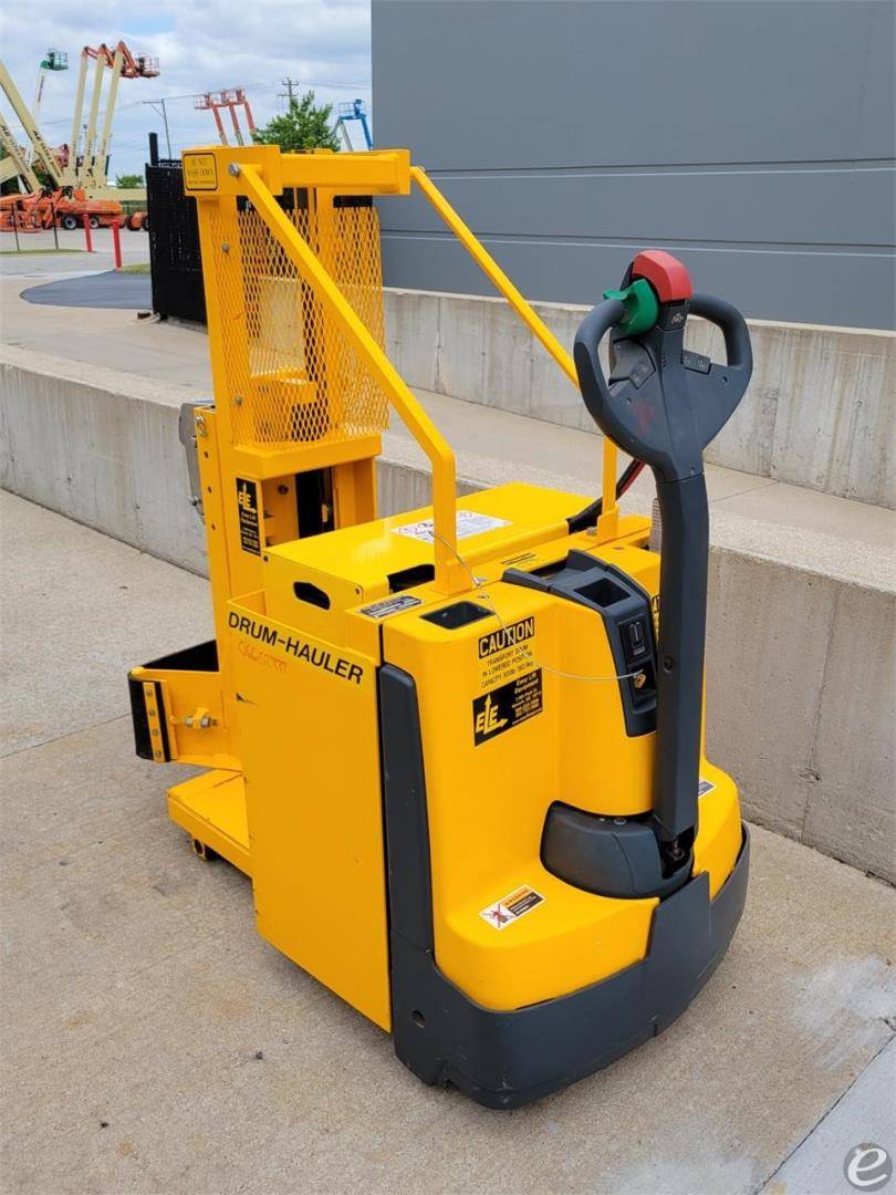 2016 Easy Lift DH800 Electric Boom Lift - 123Forklift