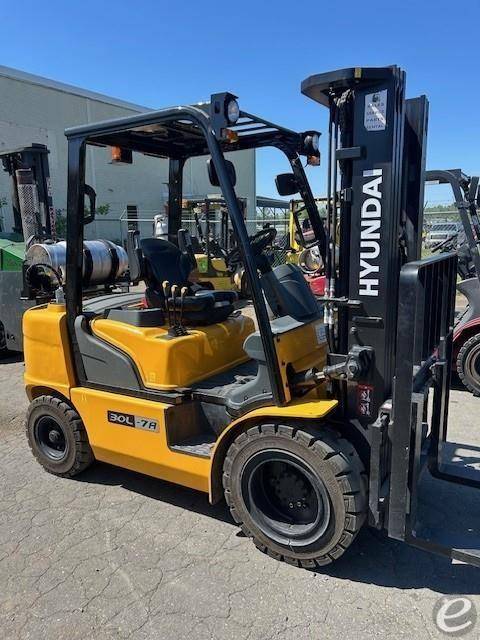 2020 Hyundai 30L-7A