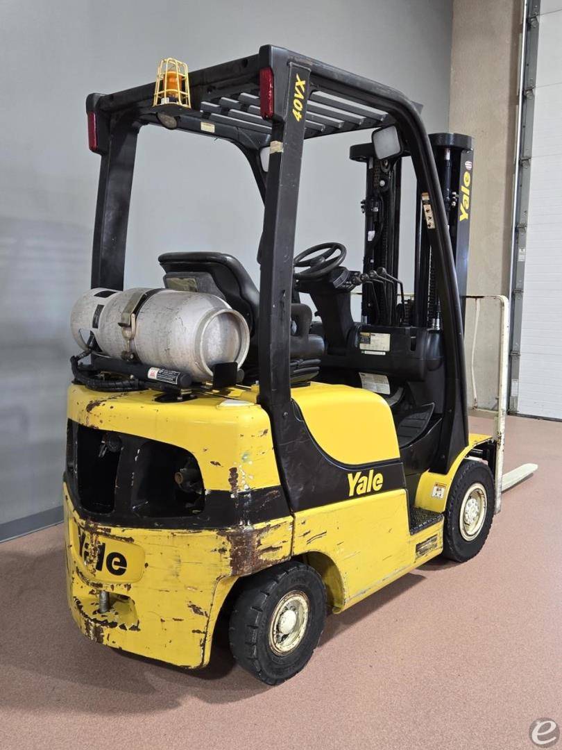 2018 Yale GLP040SVX LP Gas Forklift - 123Forklift