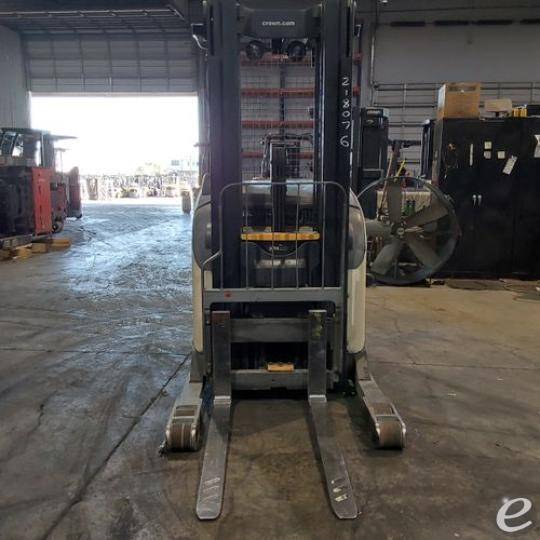 2019 Crown RR5725-45