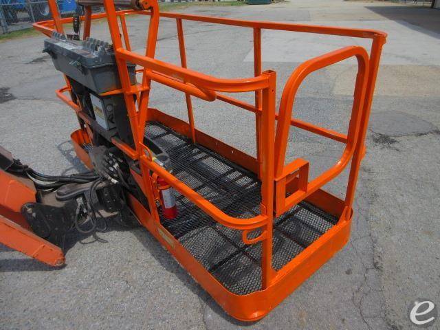 2016 JLG 600AJ