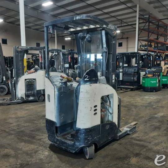 2016 Crown RR5725-45