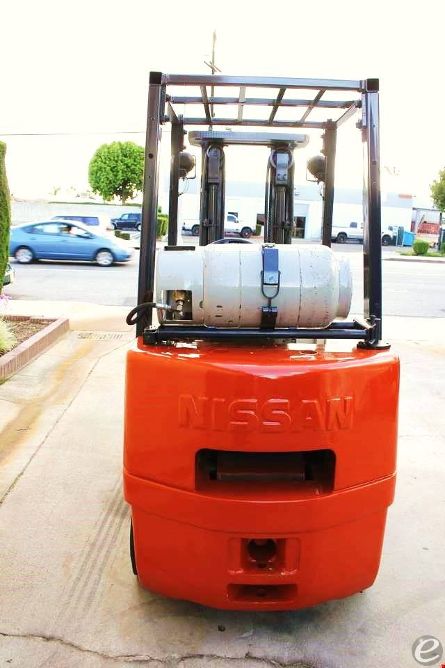 2001 Nissan CPJ01A25PV