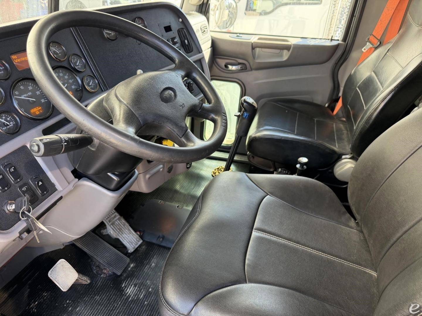 2015 Peterbilt 365