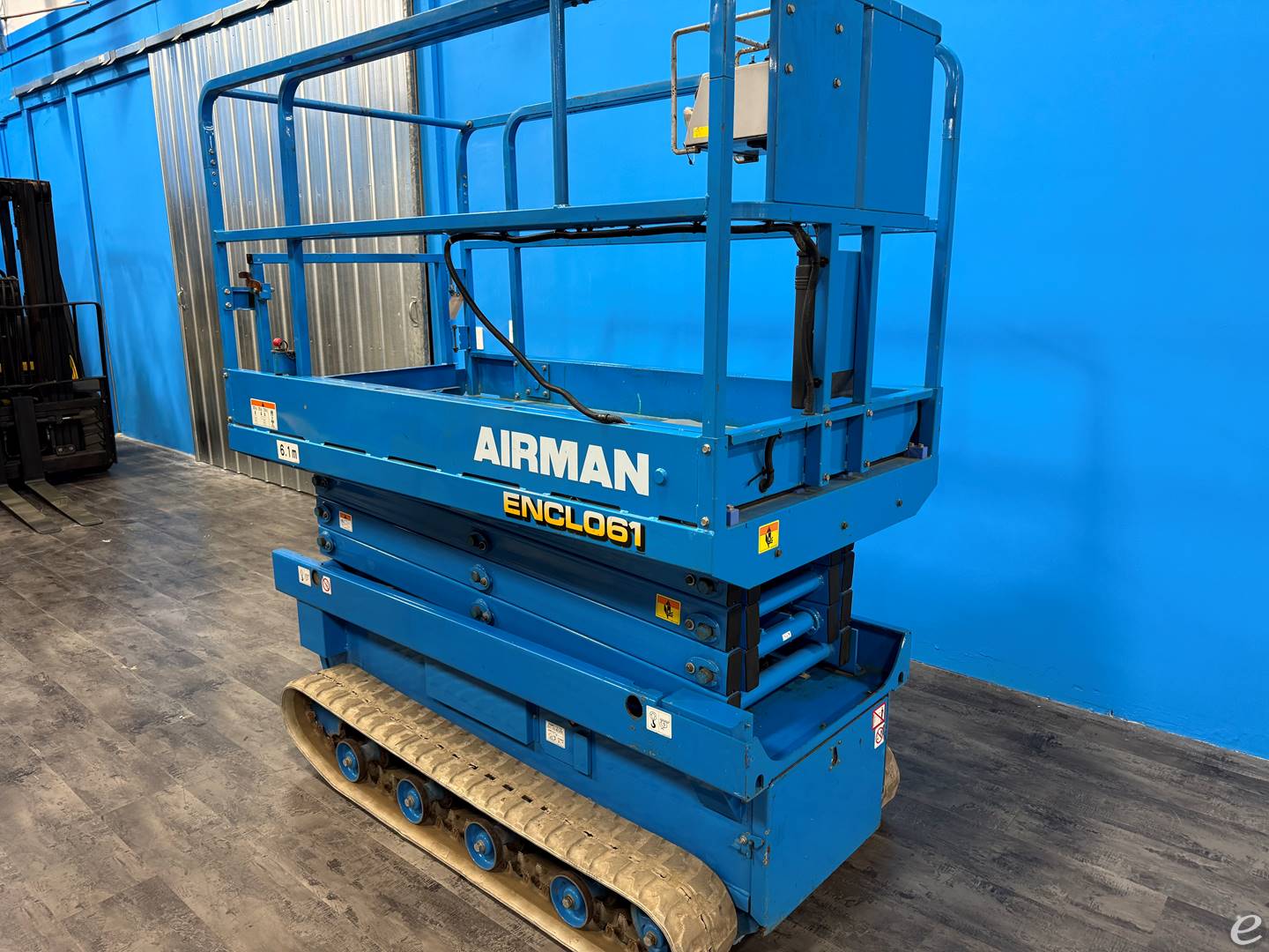2016 Used AIRMAN ENCL061
