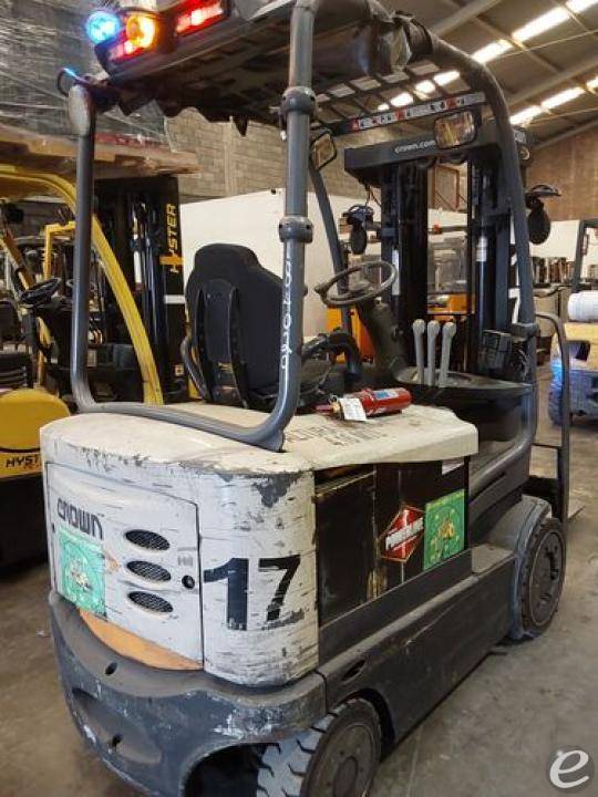 2016 Crown FC5225-50 Electric Forklift - 123Forklift