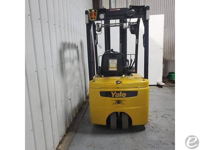 2015 Yale ERP035VT Electric Forklift - 123Forklift