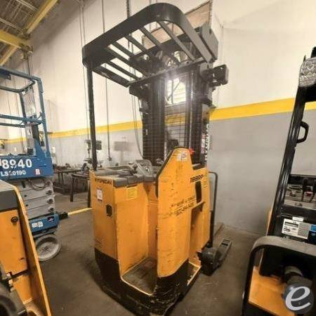 2021 Hyundai 18BRP-9