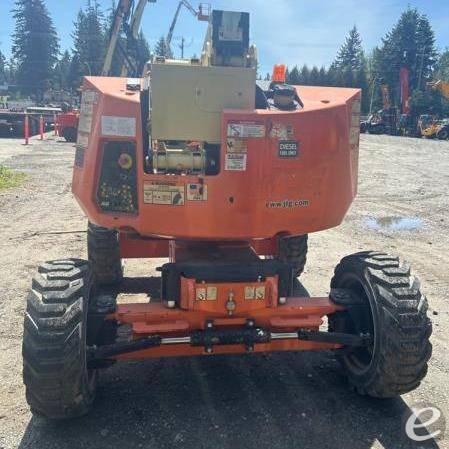 2017 JLG 340AJ