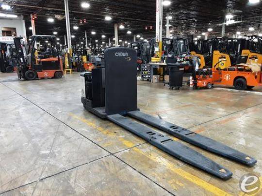 2016 Crown PC4500-80 Electric Forklift - 123Forklift
