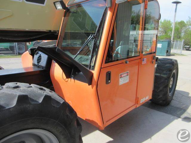 2017 JLG G15-44A