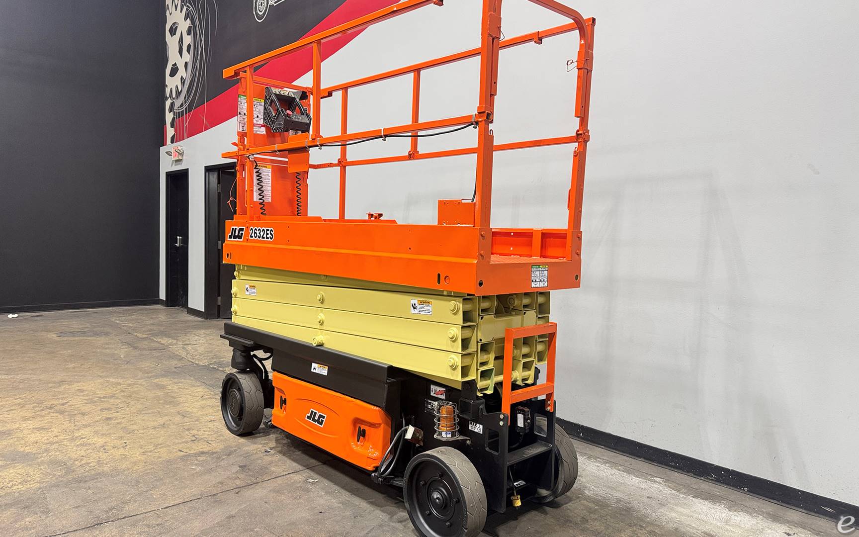2017 JLG 2632ES
