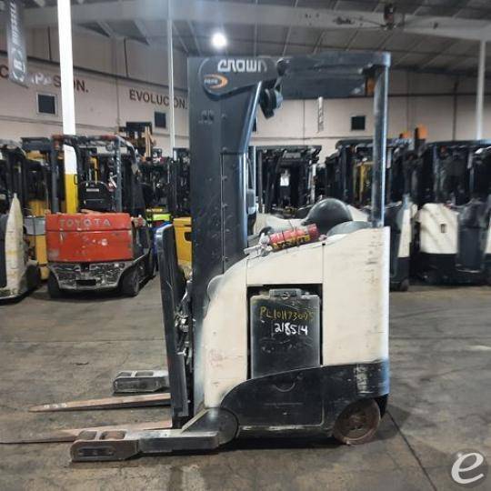 2016 Crown RR5725-45