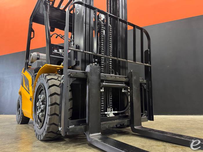 2026 Viper Lift Trucks FY35F