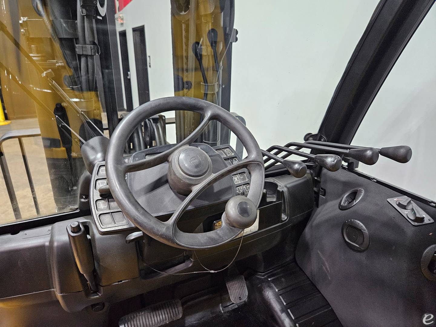 2021 Yale GDP090VX