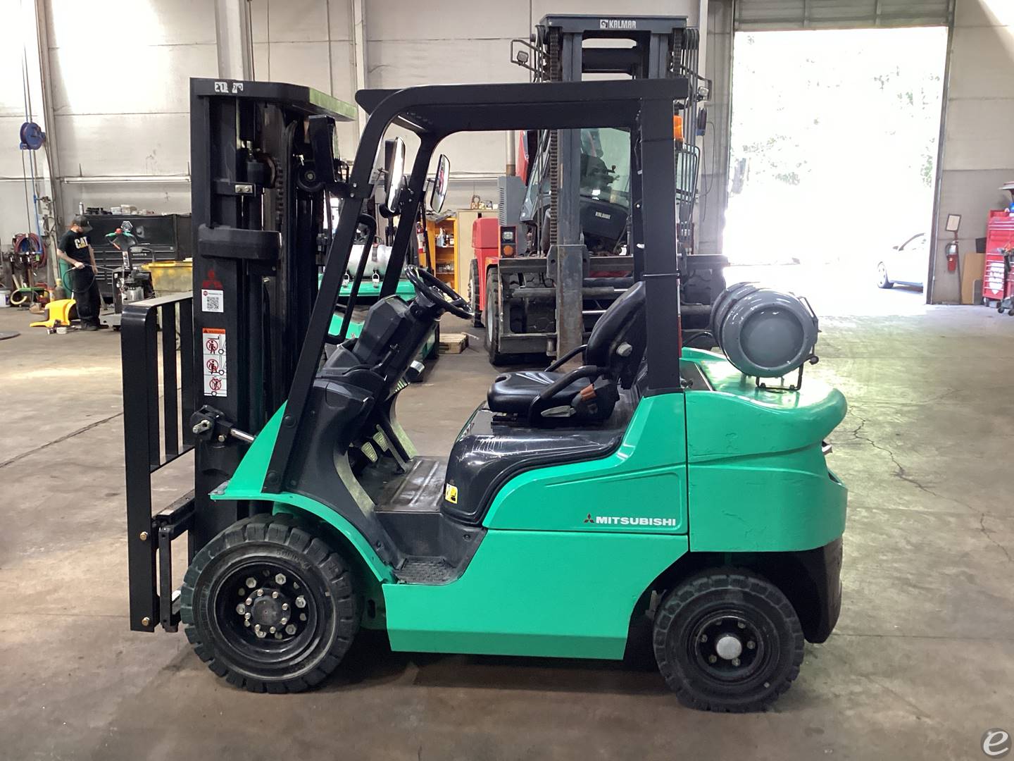 2018 Mitsubishi FG25N