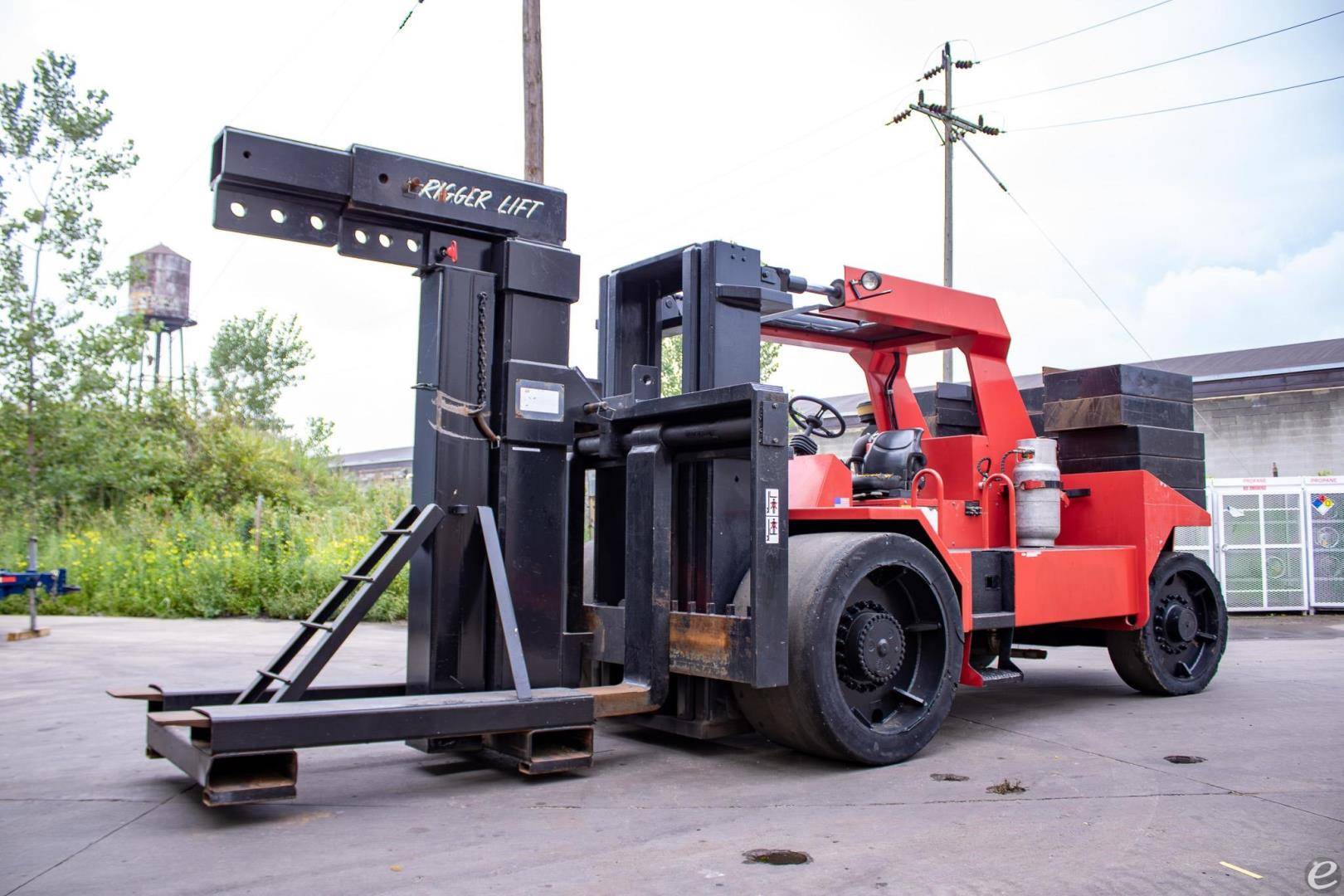 2009 Rigger Lift R90