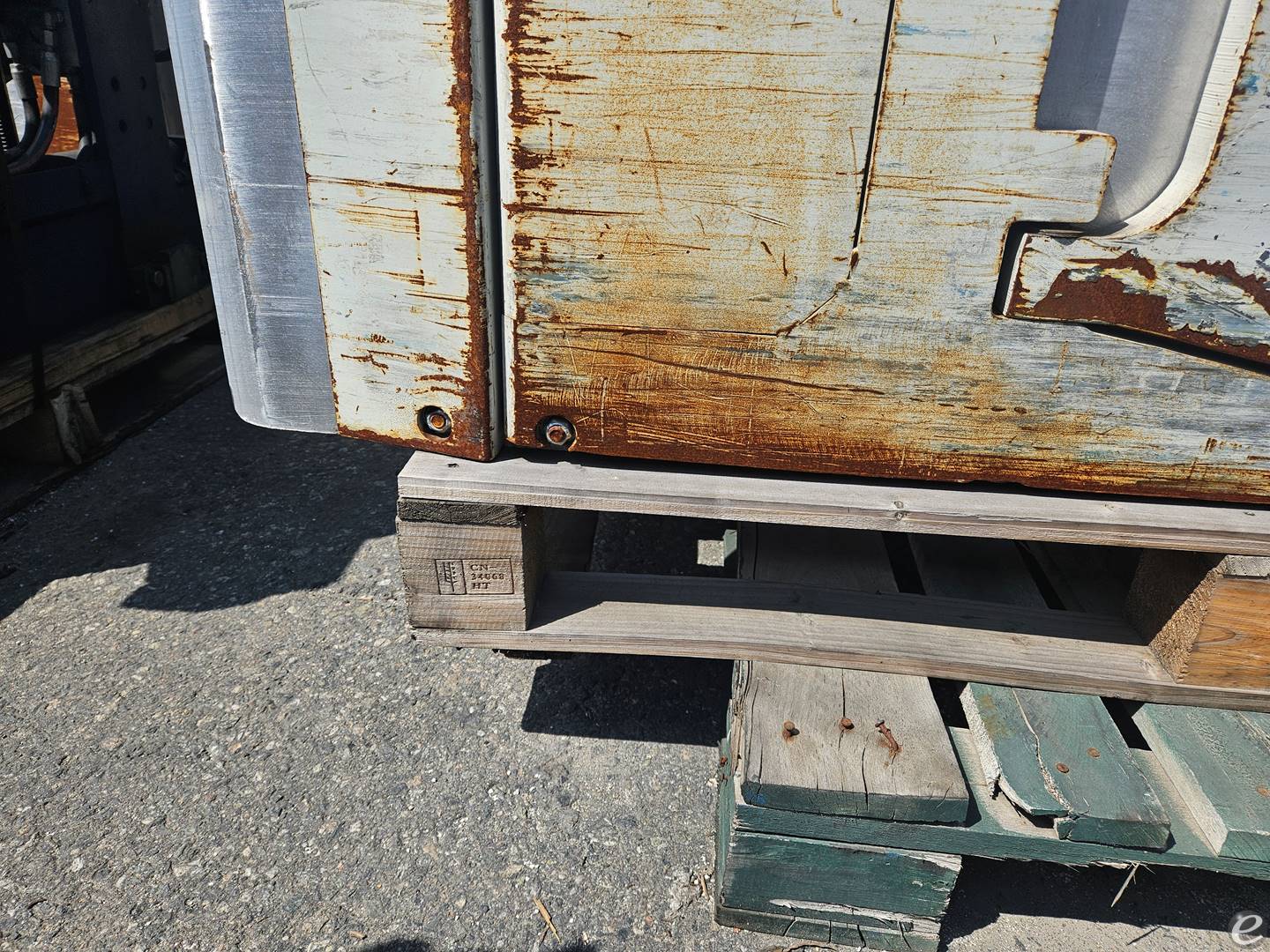 2018 Cascade R25D-CCB-35Q