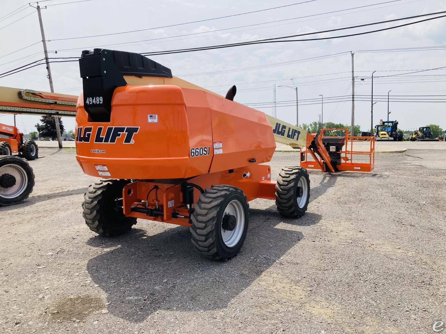 2011 JLG 660SJ