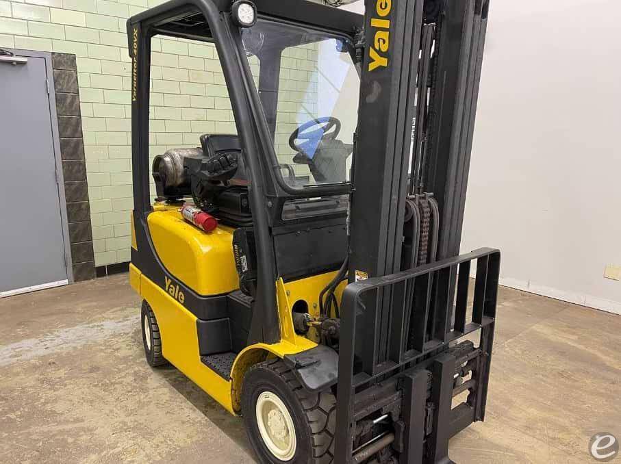 2015 Yale GLC050VX LP Gas Forklift - 123Forklift