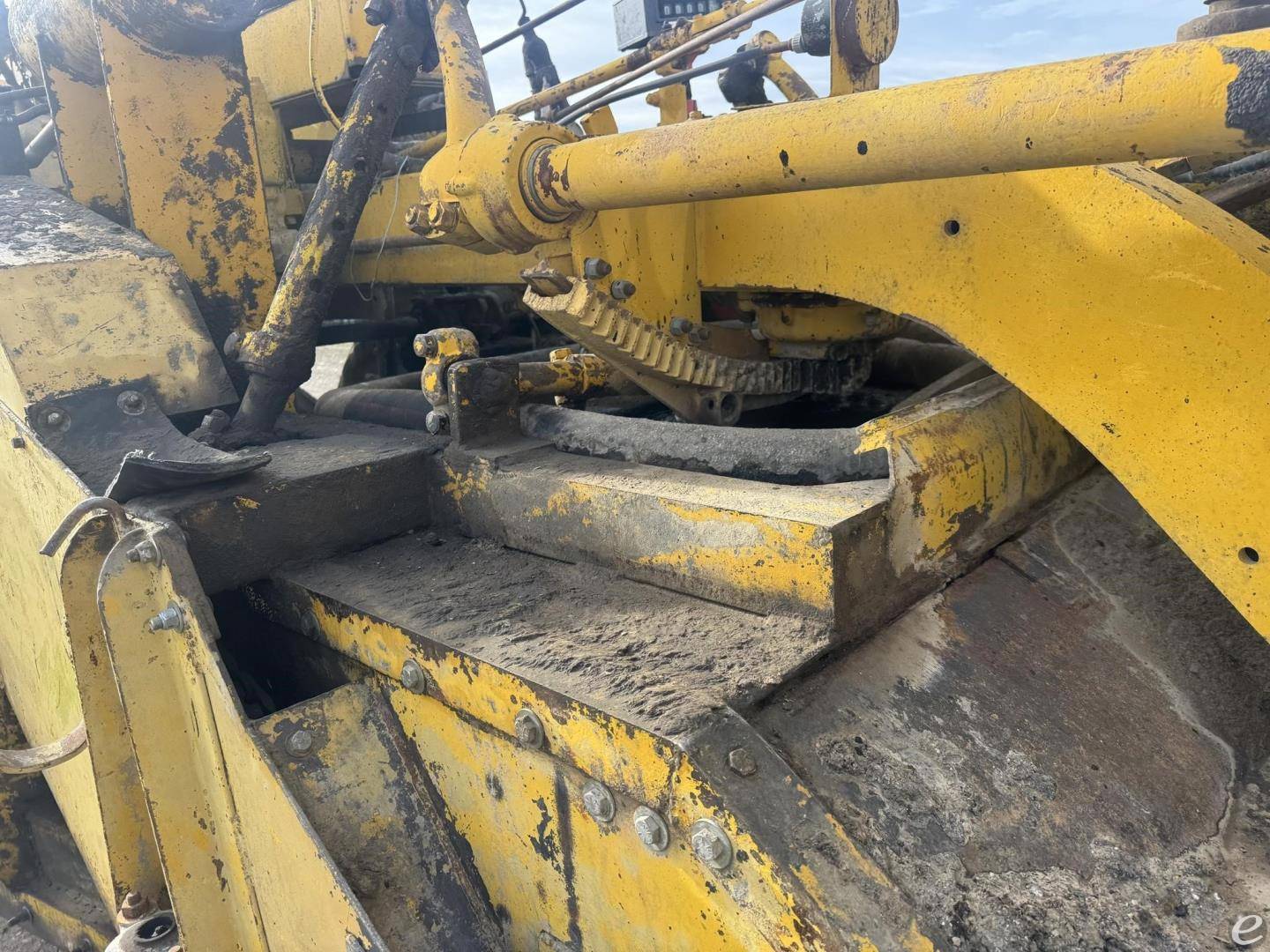 Cat 120