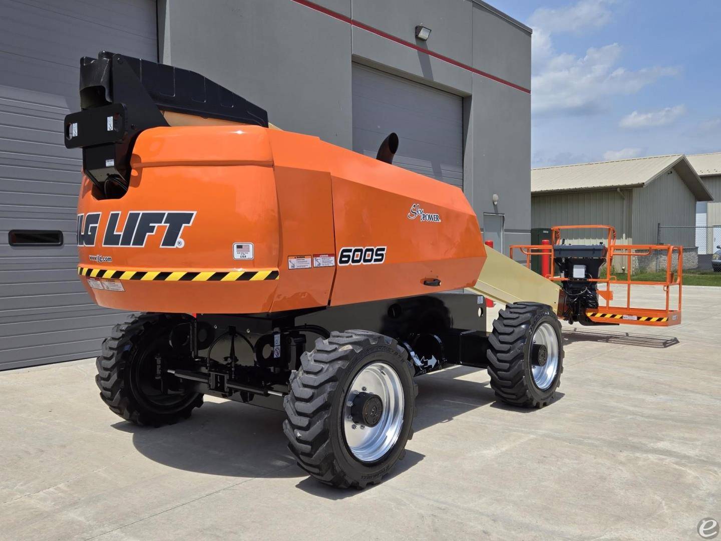 2014 JLG 600S Dual Fuel Boom Lift - 123Forklift