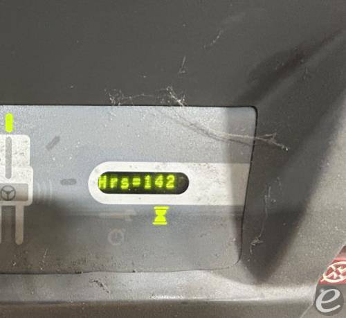 2002 Crown SP3010-30