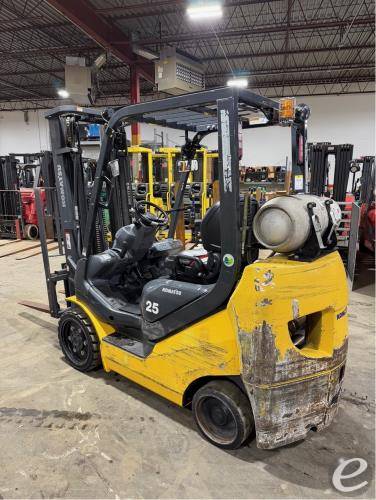 2021 Komatsu FG25ST-16