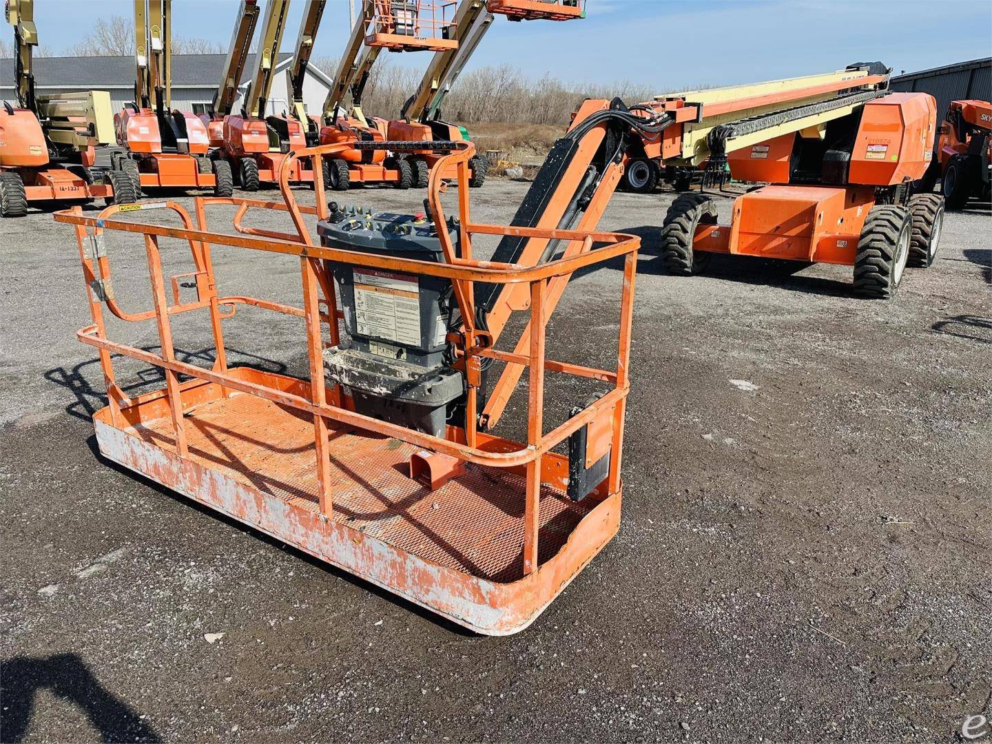 2016 JLG 660SJ