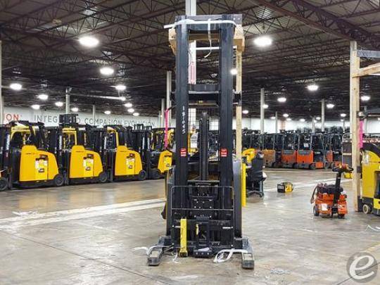 2015 Yale NR045 Electric Reach Truck - 123Forklift