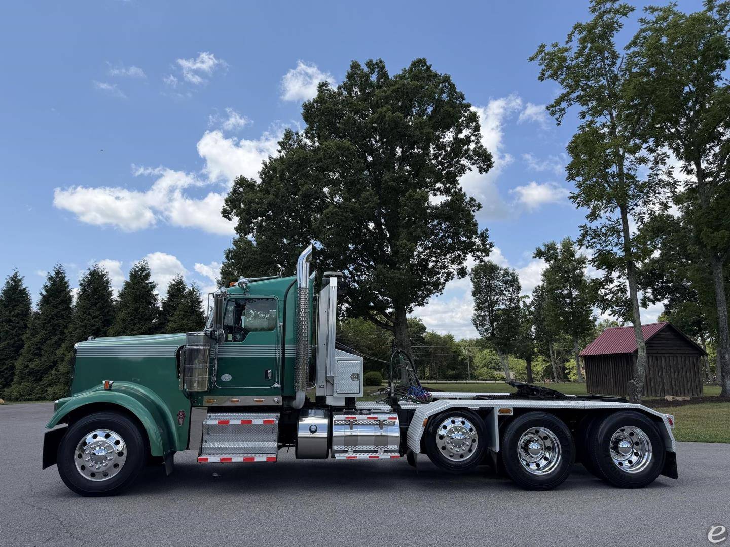 2013 Kenworth W900