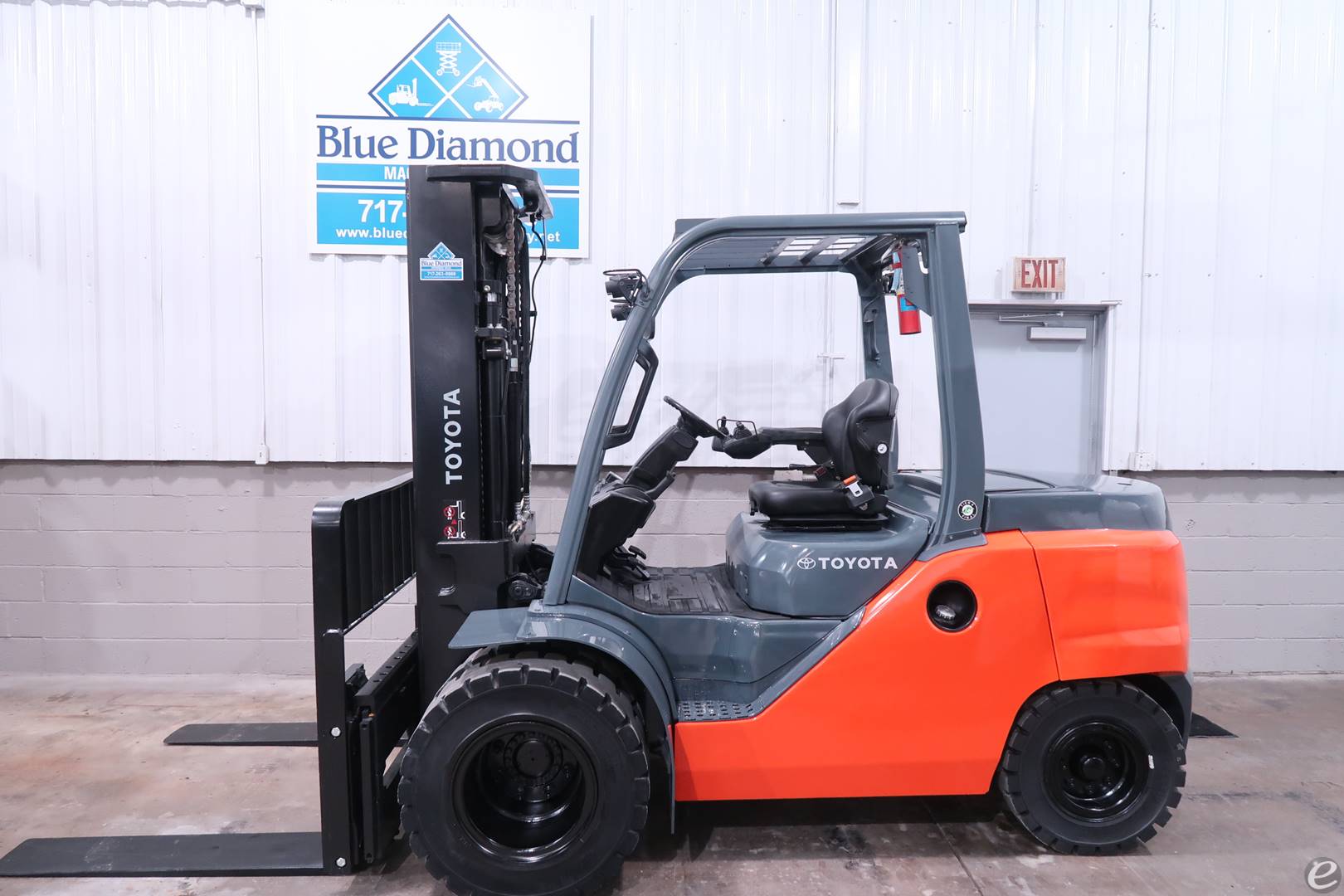 2014 Toyota 8FD45U Diesel Forklift - 123Forklift