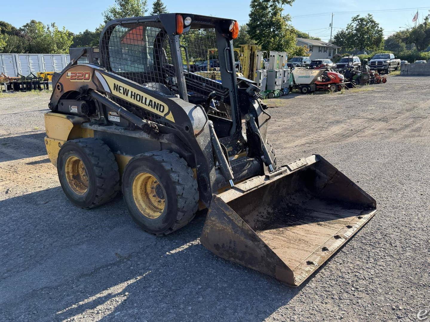2015 New Holland L220