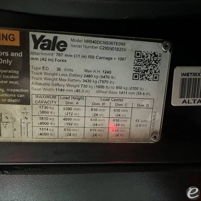 2021 Yale NR040DC