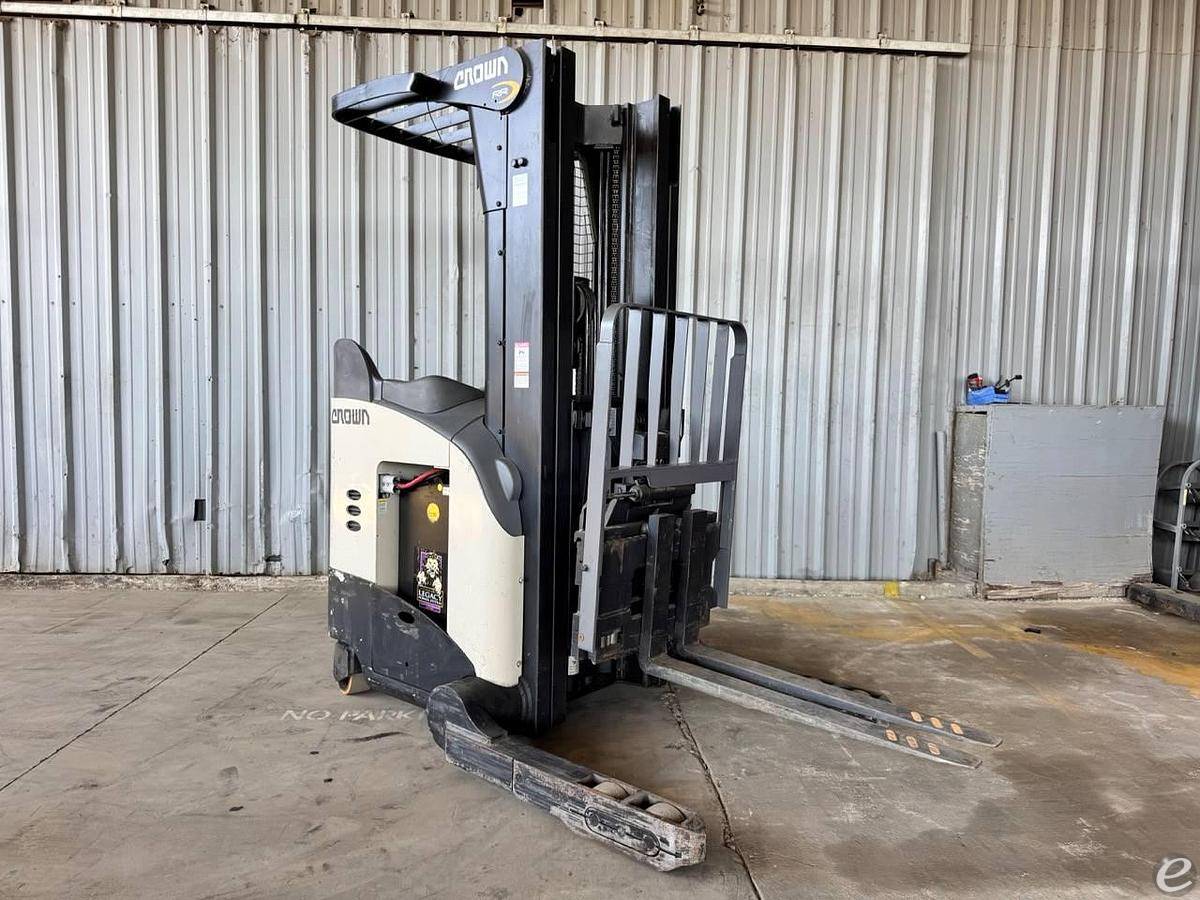 2007 Crown RD5225-30