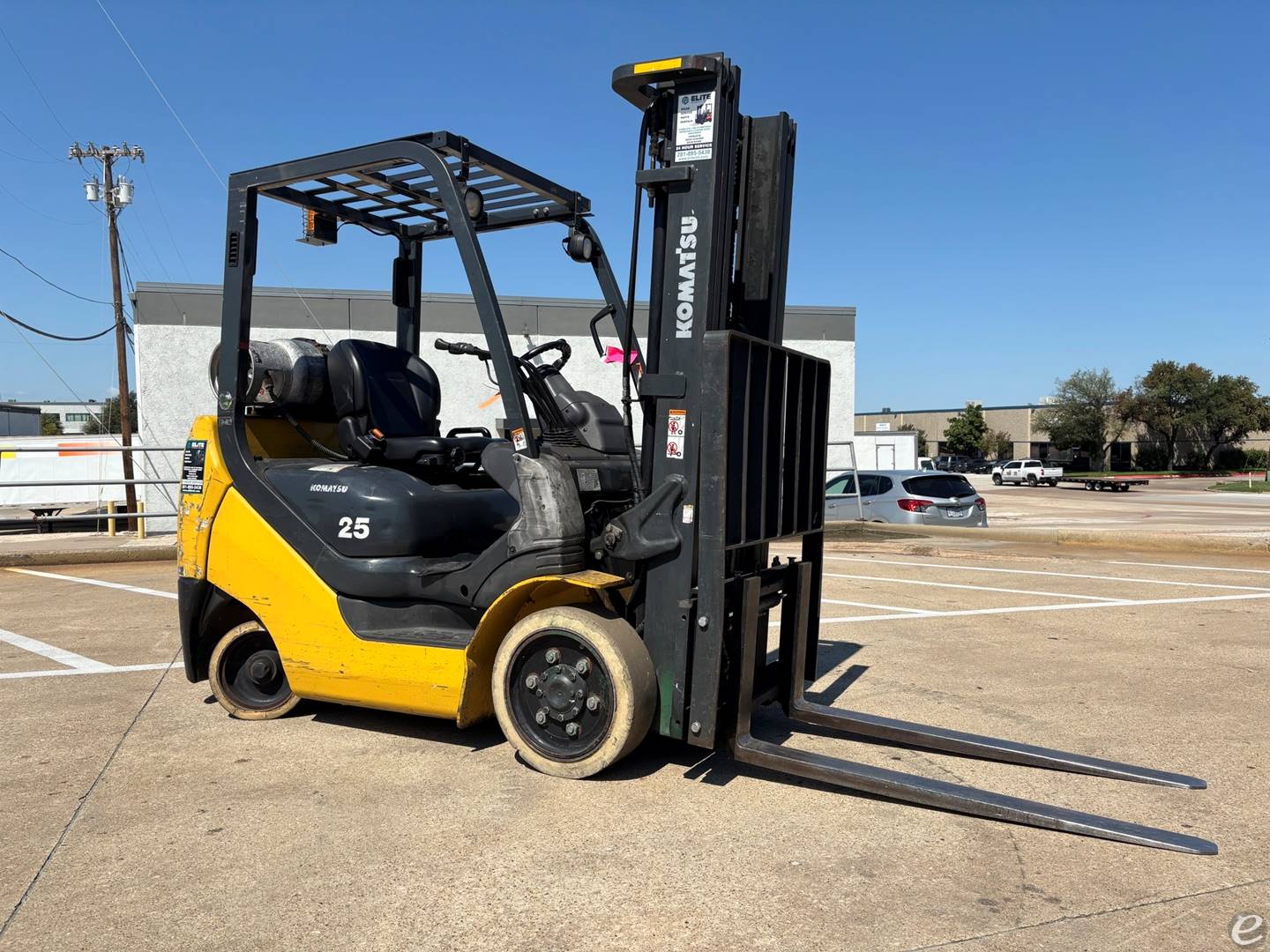2017 Komatsu FG25ST-16