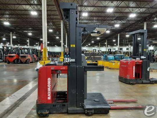 2013 Raymond 540-OPC30TT Electric Order Picker - 123Forklift
