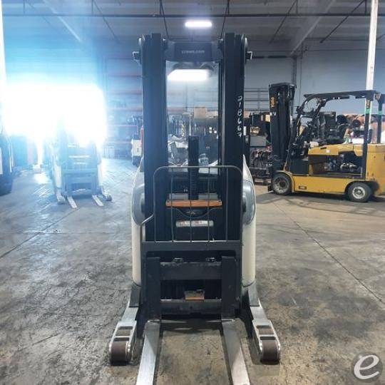 2016 Crown RR5725-45
