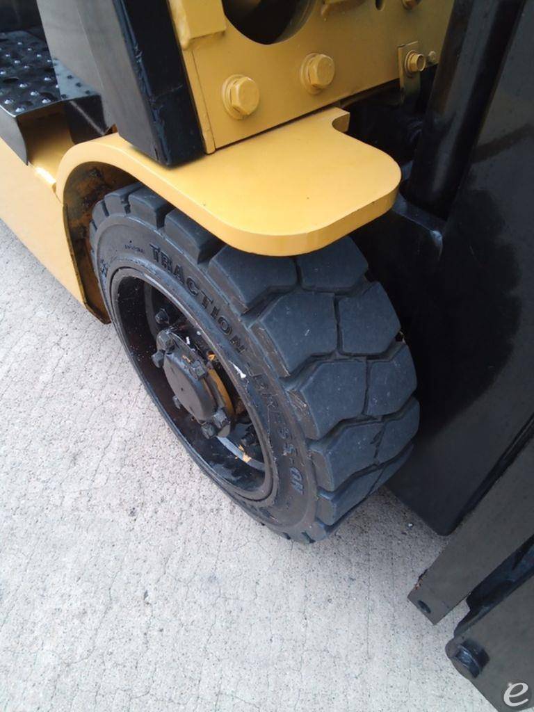 2002 Cat GC18K1