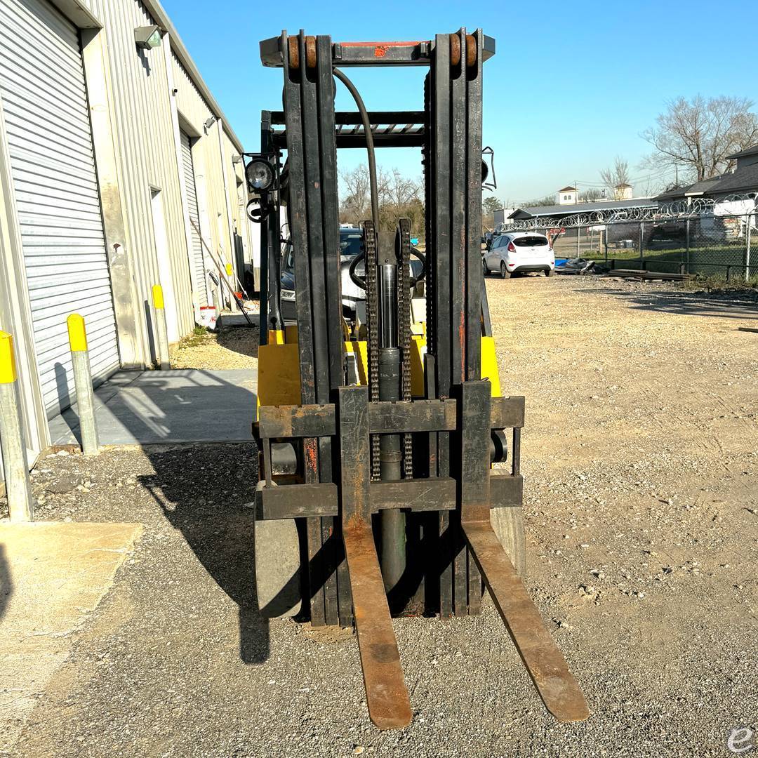 2002 Nissan CPH02A25V