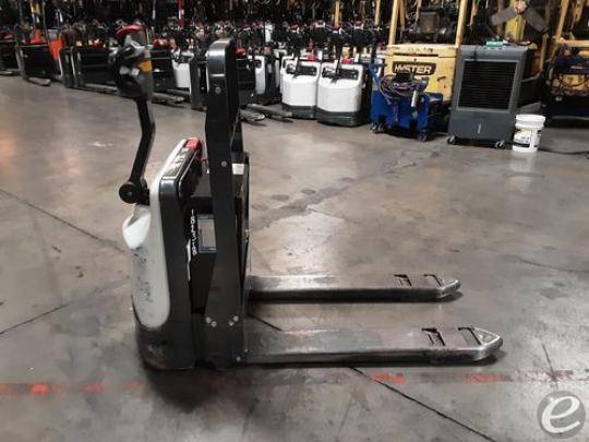 2018 Unicarriers WLXT2W7S22V Electr...