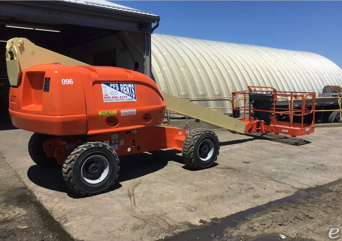 2007 JLG 400S