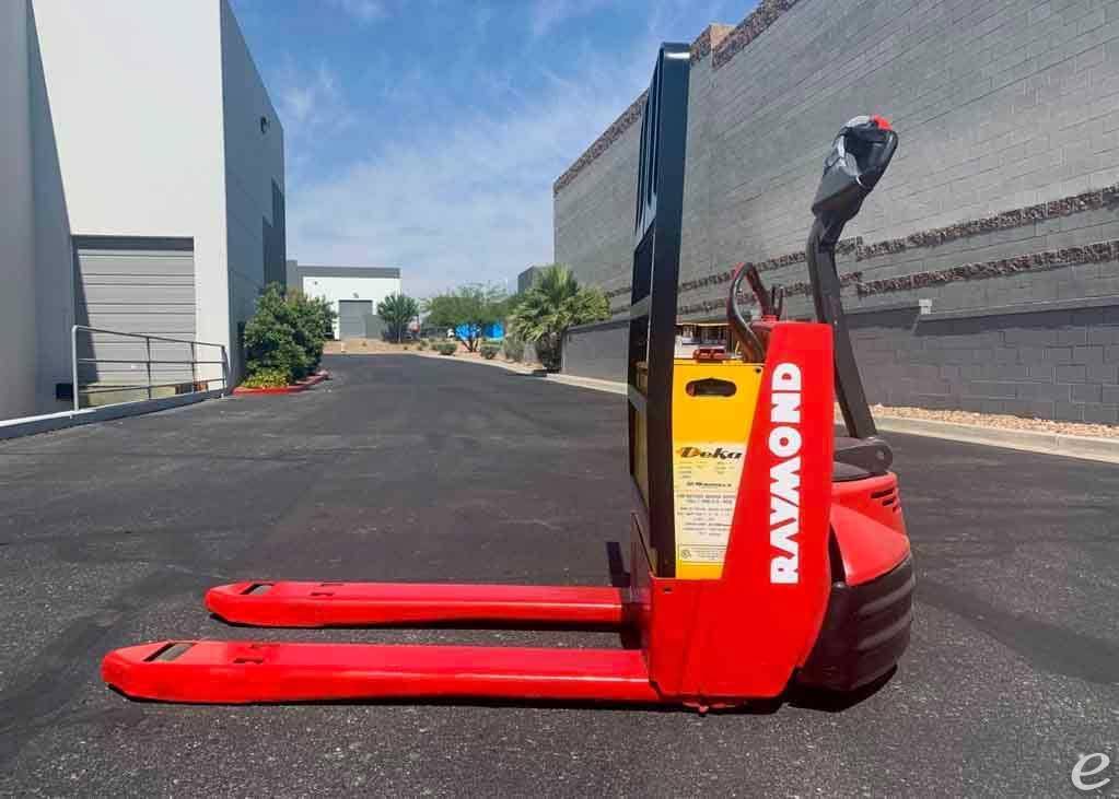 2013 Raymond 102T-F45L Electric Forklift - 123Forklift
