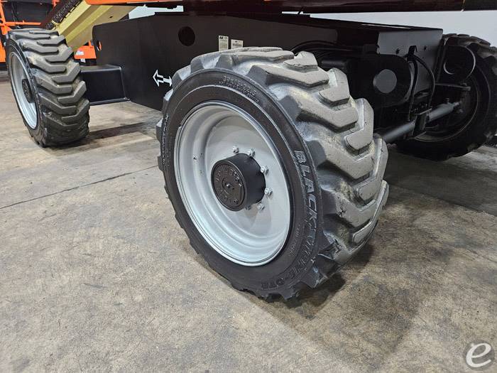 2016 JLG 600S