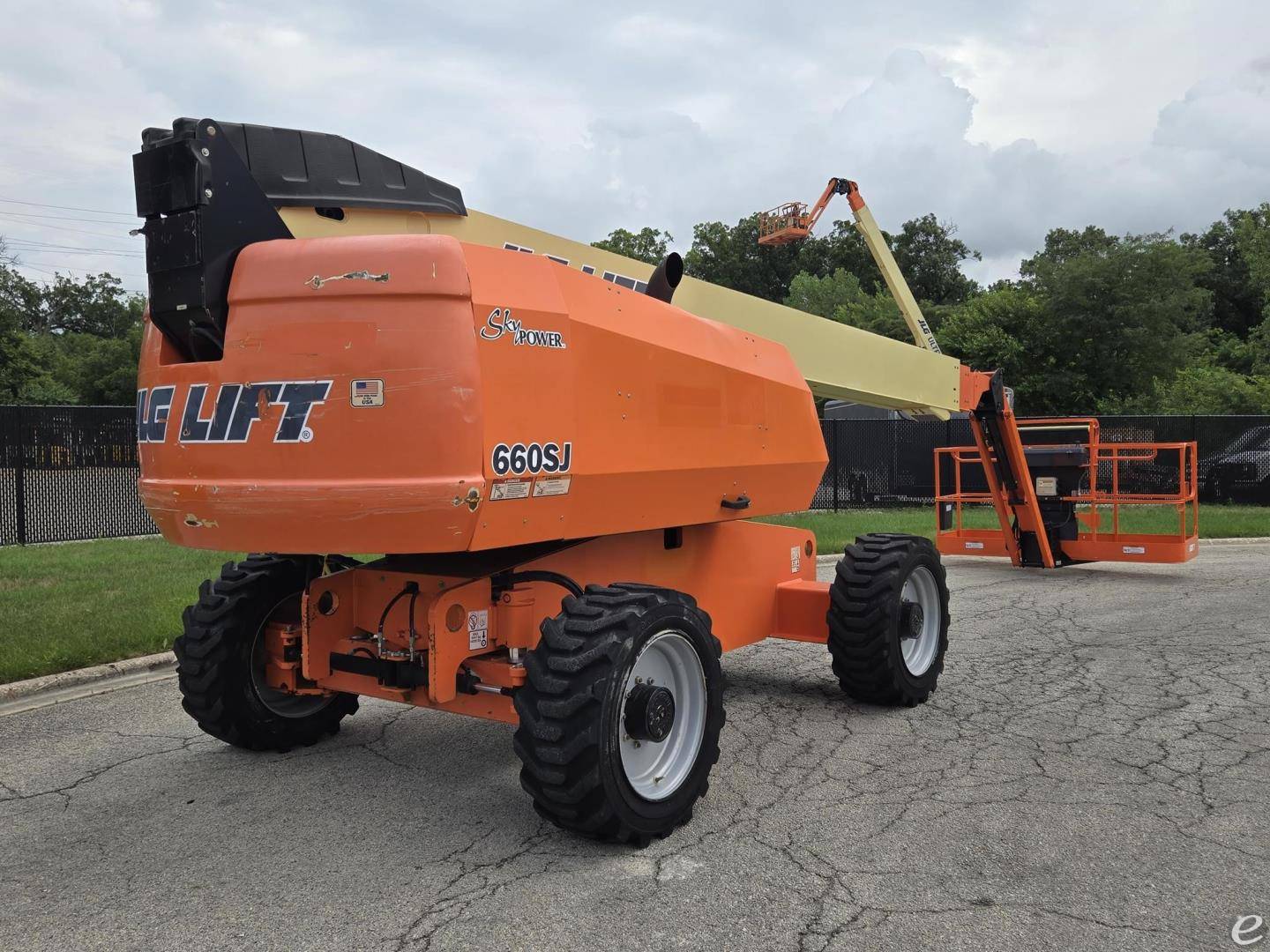 2012 JLG 660SJ