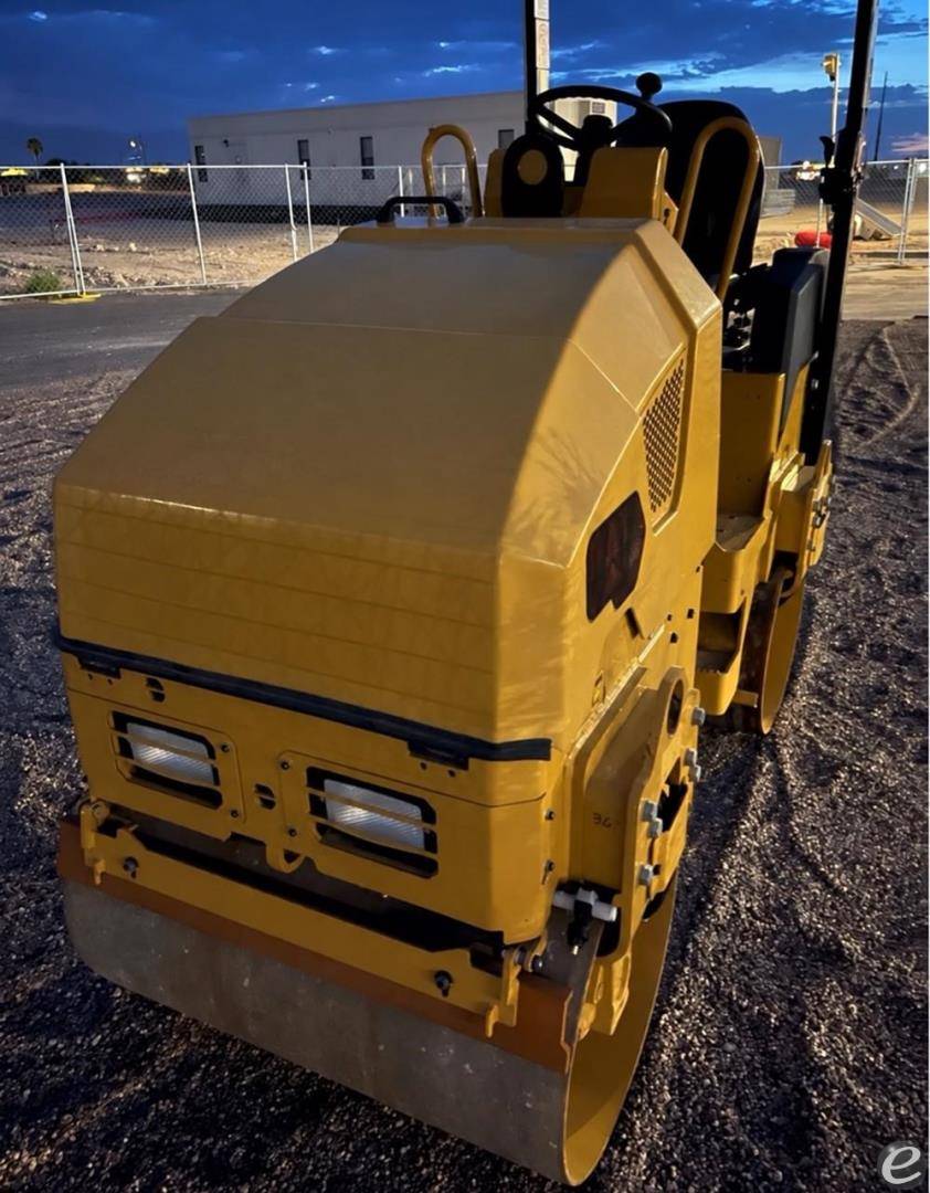 2023 Cat CB1.7