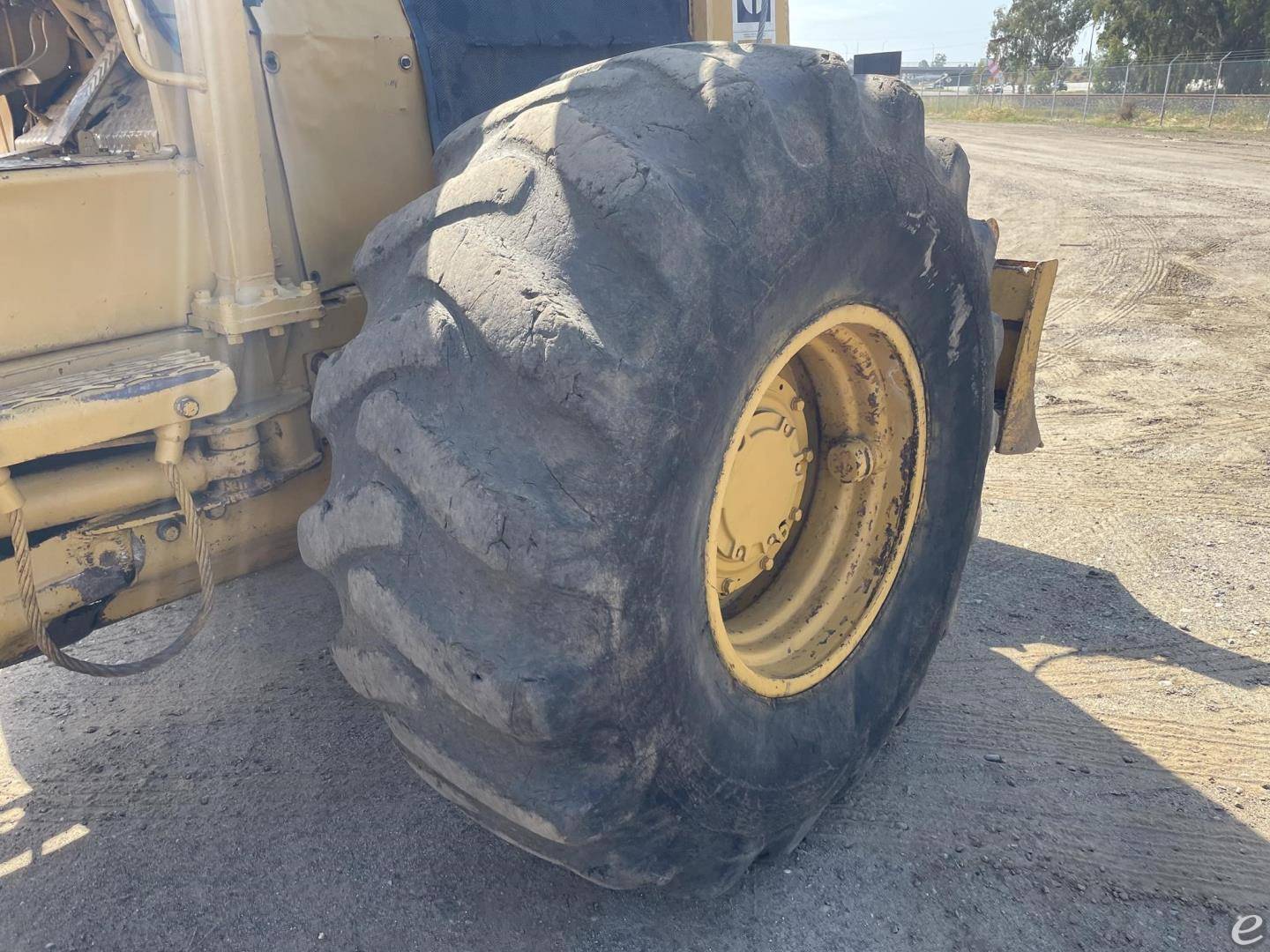1972 Cat 518